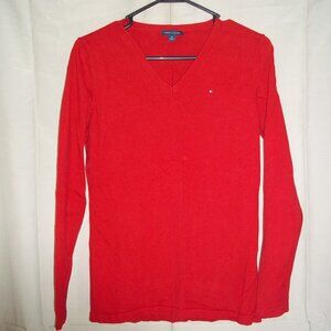 Medium Tommy Hilfiger light weight sweater